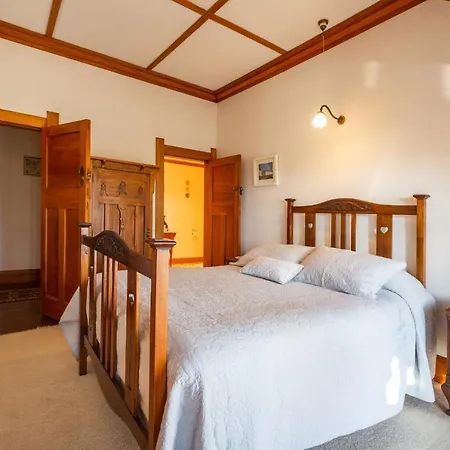 Corbett House Heritage Bed & Breakfast Hikutaia Exterior photo